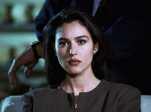 时尚女王莫妮卡第一季结局是什么？最热剧情大揭秘！